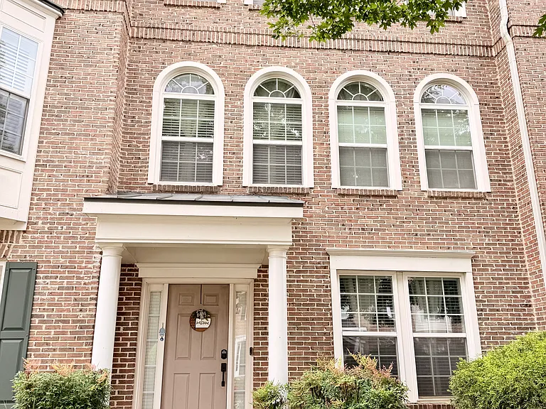 3315 Chastain Gardens Dr NW — Photo 16