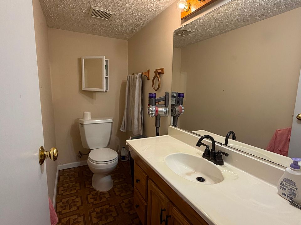 2nd image of 8316 Brookvale Ct