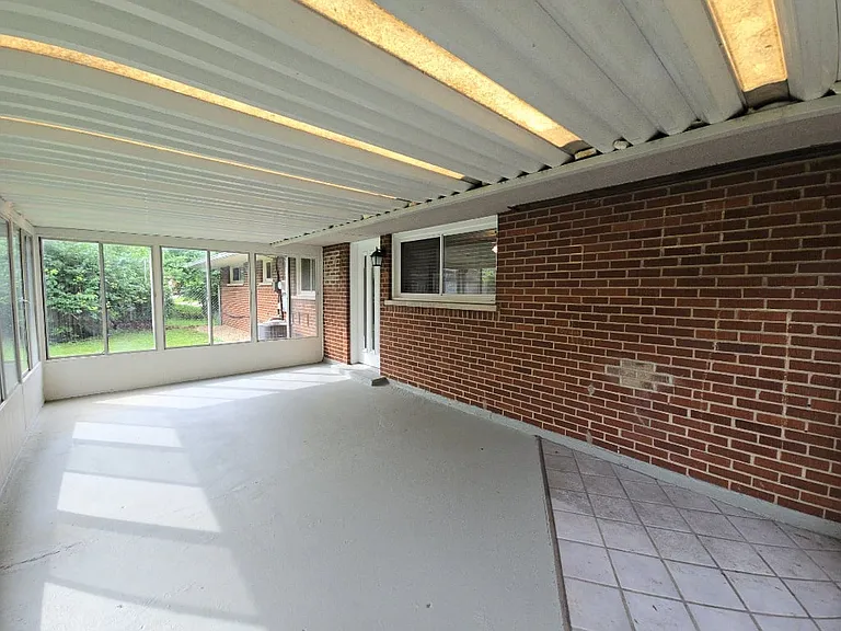 5612 Harshmanville Rd — Photo 27