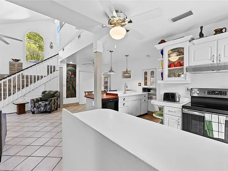 515 Crystal Beach Ave — Photo 12