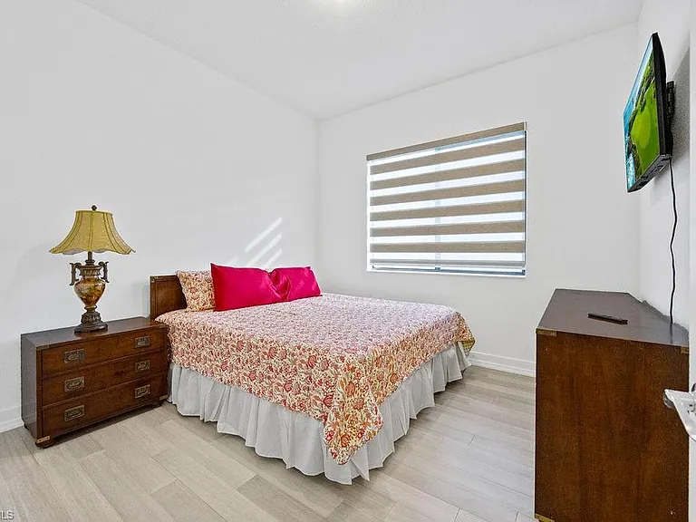 5293 Marano Dr — Photo 11