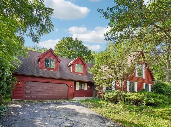 3007 Garden Ln, Crystal Lake, IL 60012