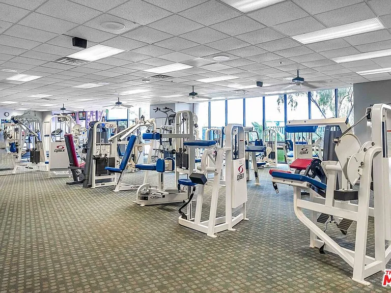 4316 Marina City Dr #1033 — Photo 41