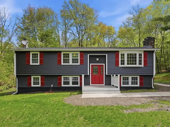 41 Dressel Ave, Belchertown, MA 01007