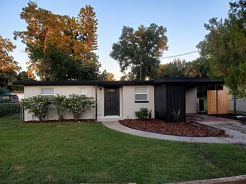 5212 Old Cheney Hwy Photo 1