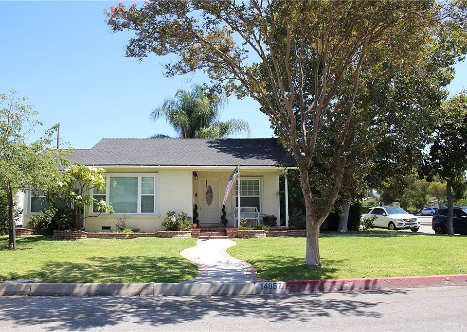 1st image of 14857 Cedarsprings Dr