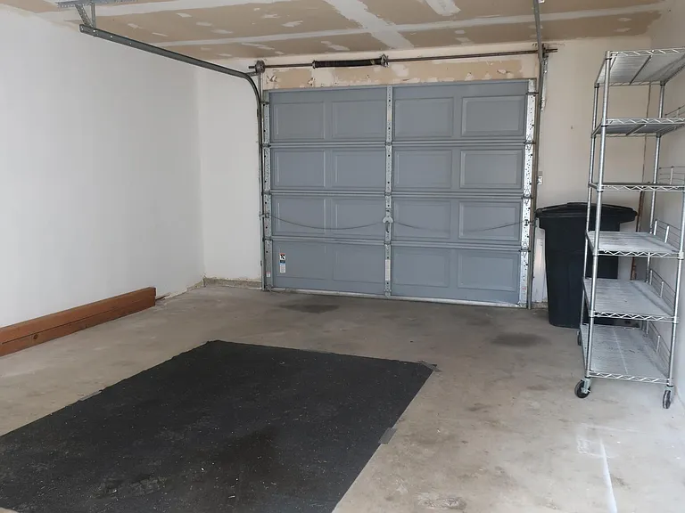583 Morning View Cir — Photo 23