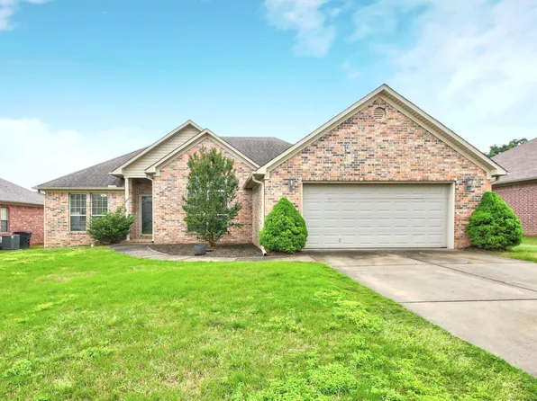 9 Sunbelt Ct, Mayflower, AR 72106