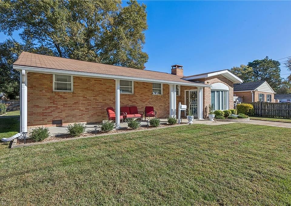 1st image of 702 Kings View Ct