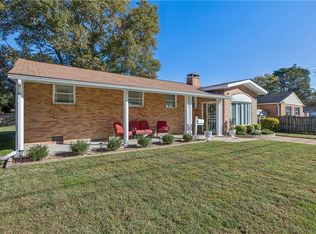 702 Kings View Ct, Hampton, VA 23669