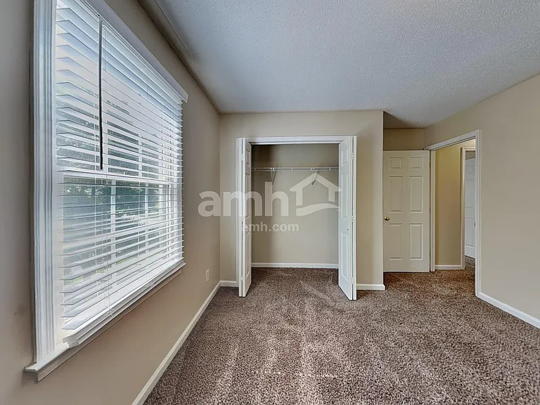 6400 Ivy Stone Dr — Photo 24