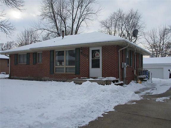 2nd image of 1103 N D St