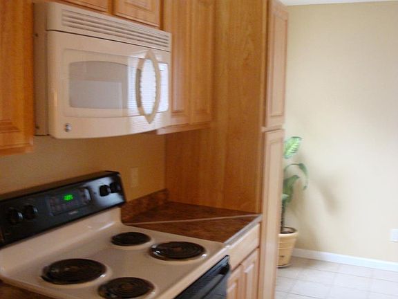 3rd image of 3300 Saint Joachim Ln