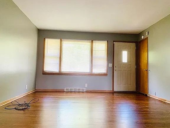 2nd image of 6205 Ogden St