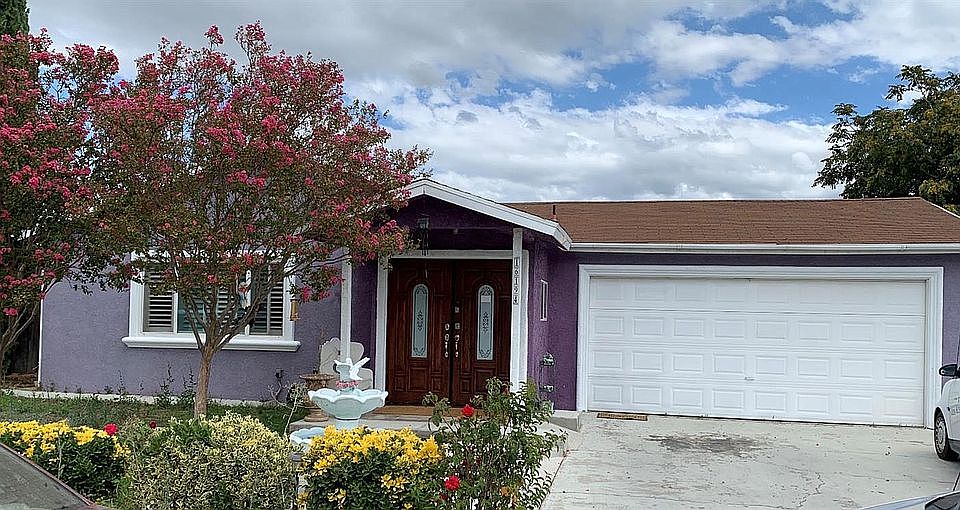 1st image of 16194 Suzie Q Ln