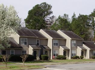 104 Greenwood Dr, Clayton, NC 27520