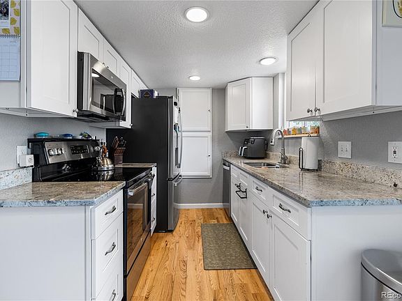 5th image of 9629 Orangewood Drive