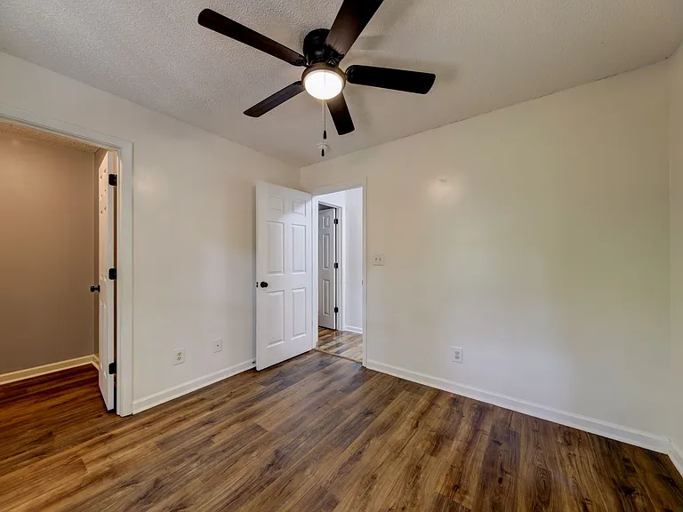 3253 N Senseney Cir — Photo 7
