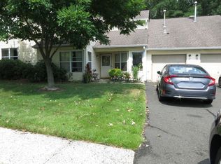 37 Aspen Ave, Englishtown, NJ 07726
