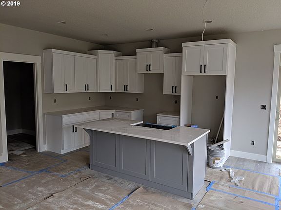 2nd image of 1219 W Avocet Pl