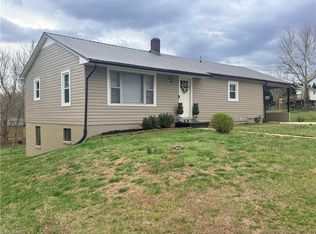 137 Arbor Grove Church Rd, Millers Creek, NC 28651