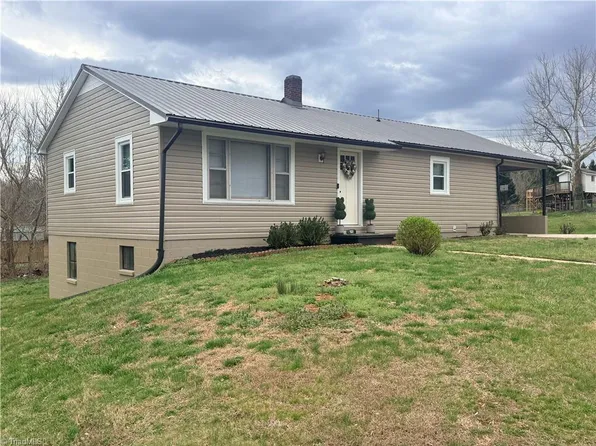 137 Arbor Grove Church Rd, Millers Creek, NC 28651