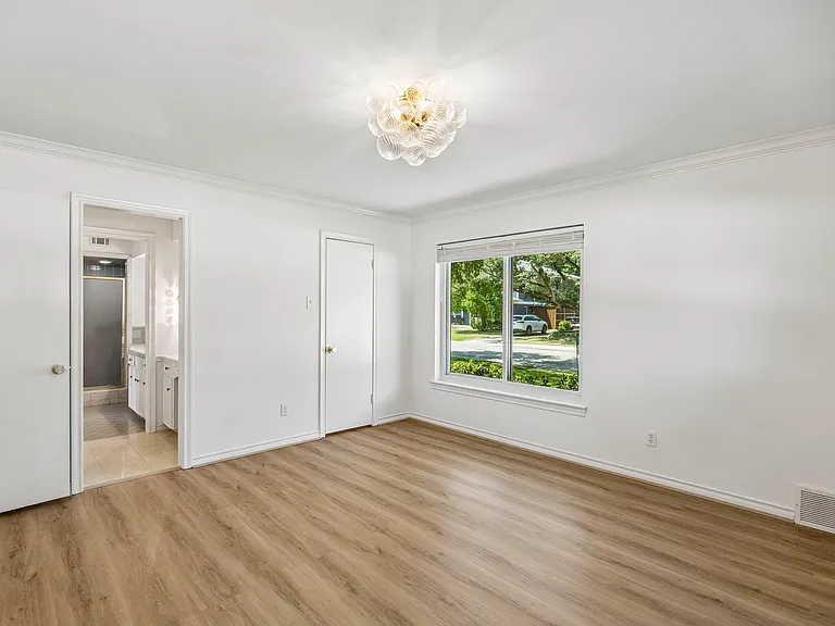 3566 Princess Ln — Photo 18