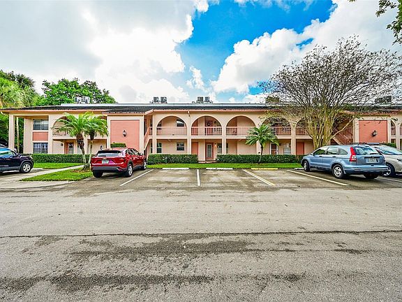 2nd image of 1209 Bahama Bend #C1