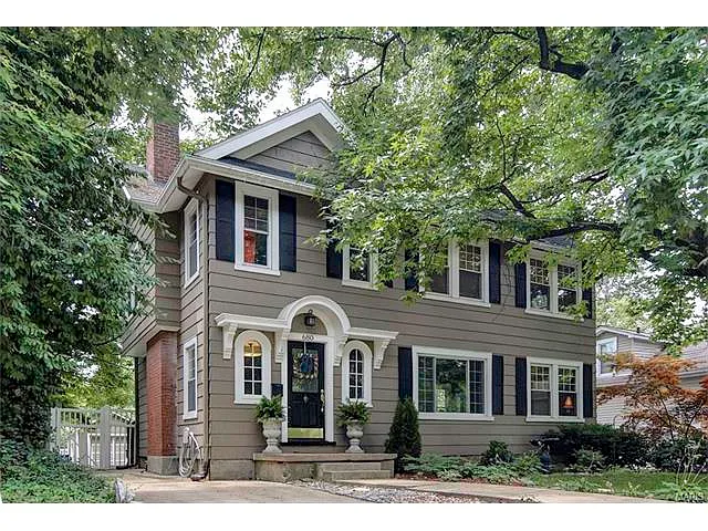 680 Marshall Ave photo 1