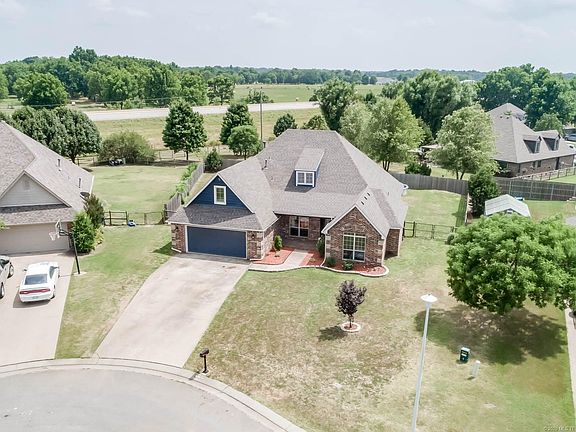 2nd image of 26732 Duck Pond Dr