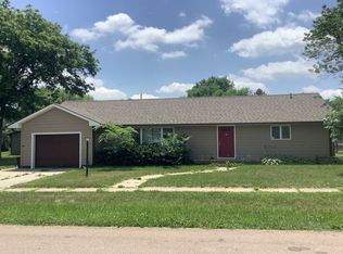 243 W Duncan St, Ashton, NE 68817