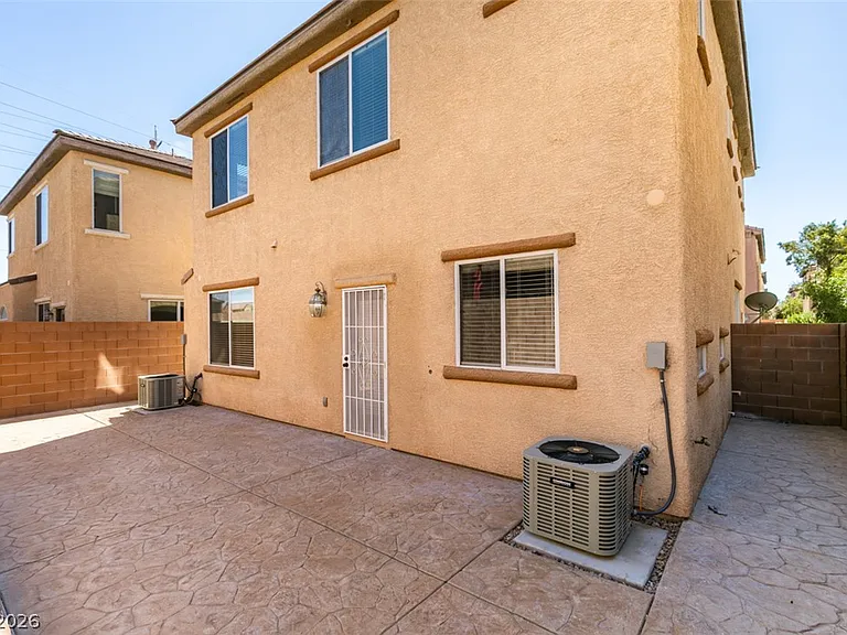 685 Taliput Palm Pl — Photo 63