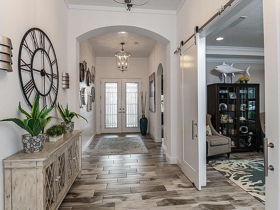 Foyer Bayshore II at Connerton