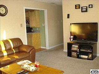 2nd image of 1164 Ernest Dr