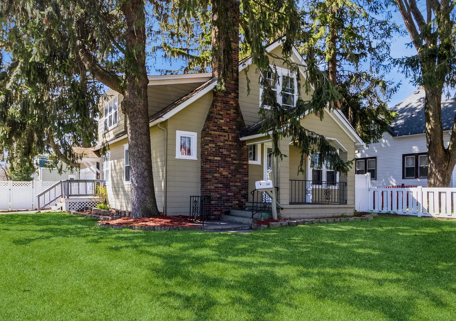 4 bed, 3480 sqft, $2,500 — Photo 3