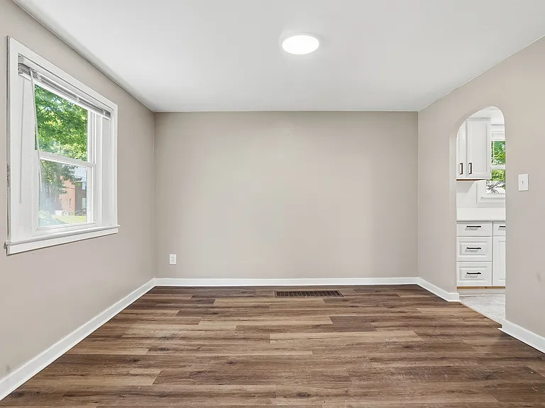 624 Elm Dr — Photo 24