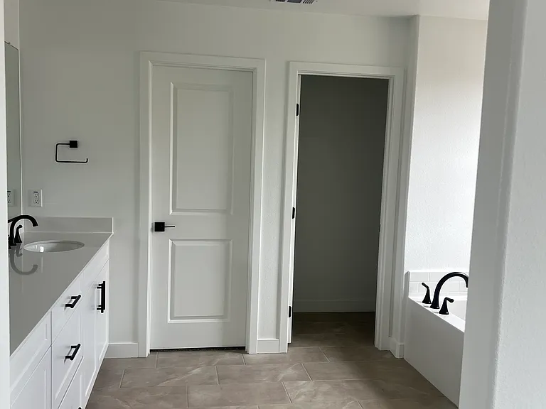 E Orchid Dr — Photo 7
