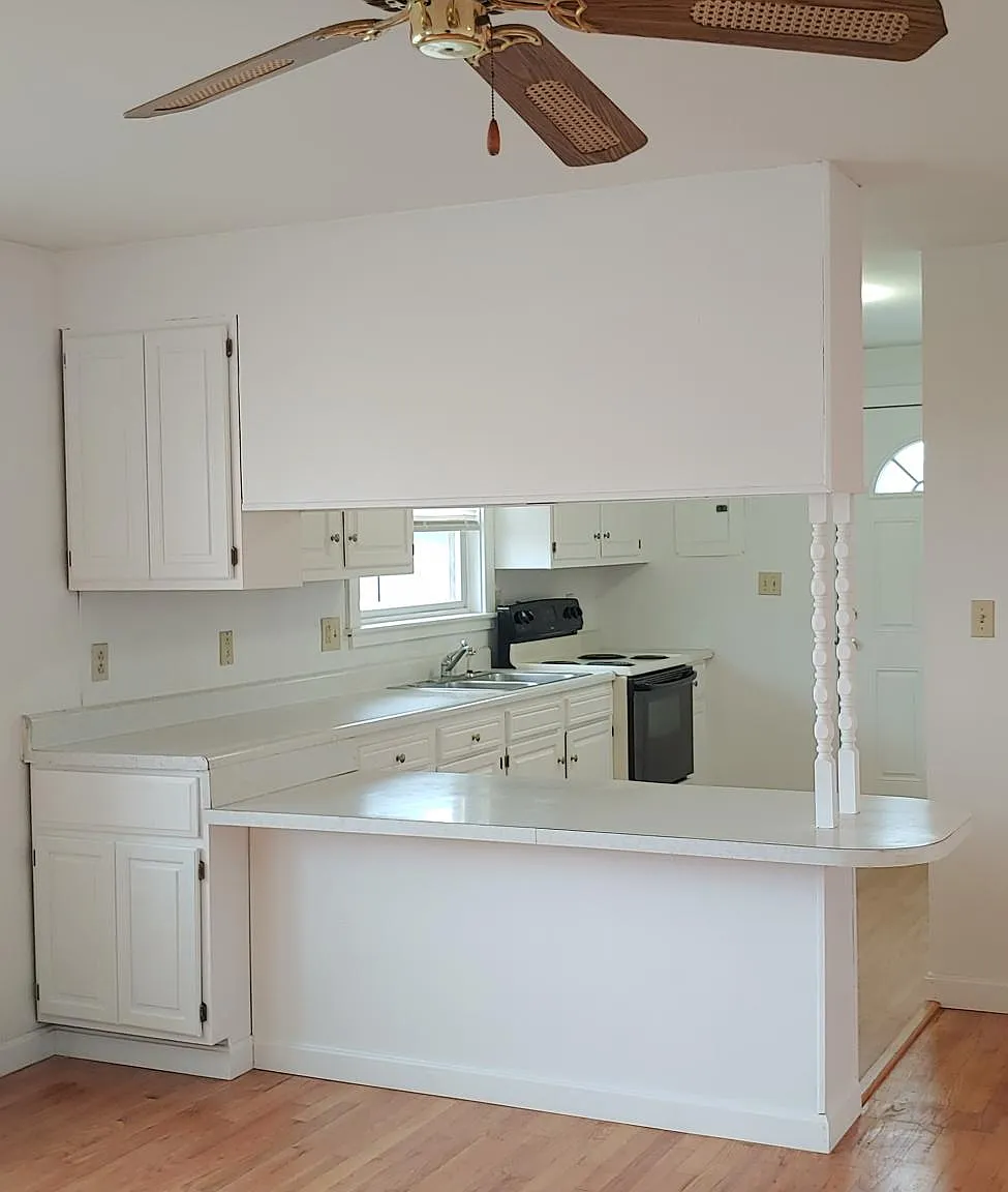 31 Park Villa Ave — Photo 3