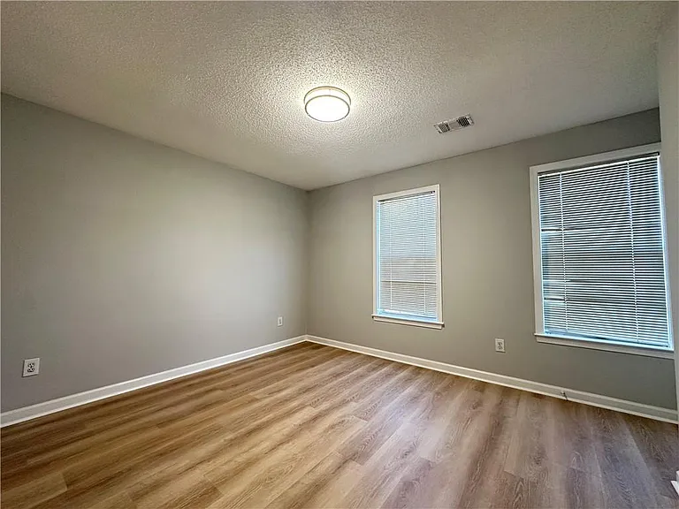 11900 Carriage Park Ln — Photo 16