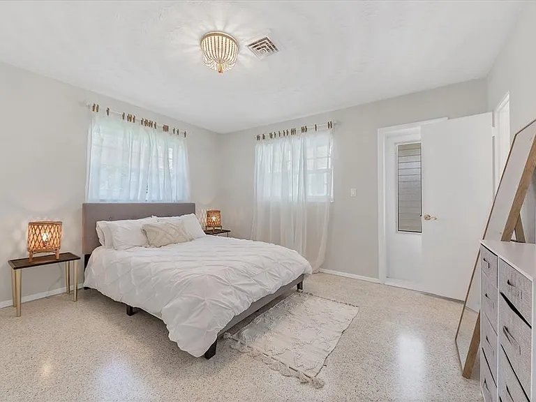 3126 Bougainvillea St — Photo 15