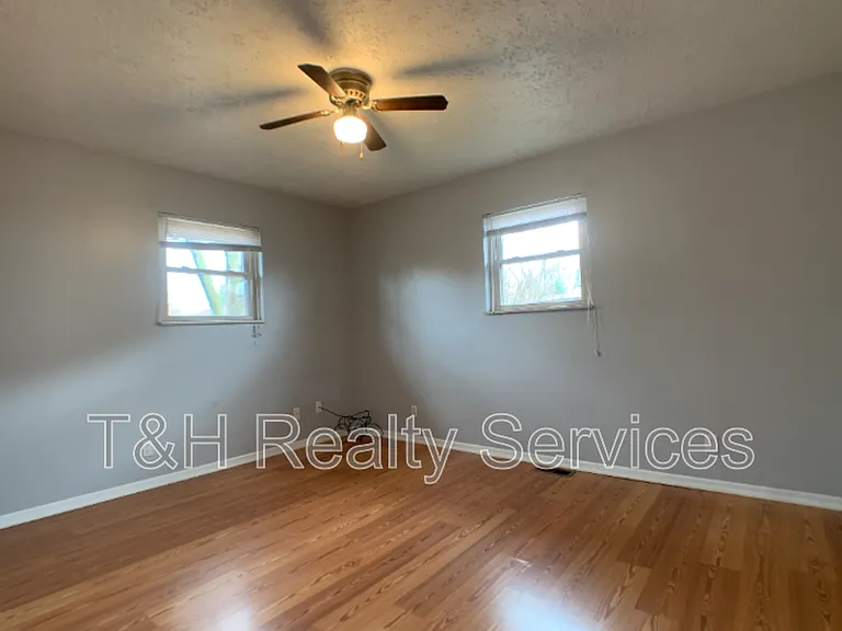 7649 Southfield Dr — Photo 11