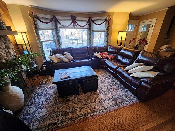 2nd image of 3036 N 77th Ct