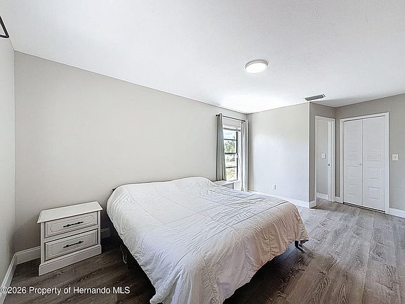 5th image of 5384 Baldock Ave