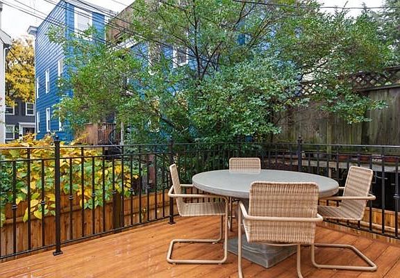 5th image of 70 Green St