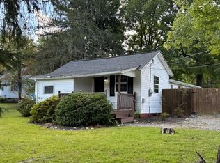 5429 Catawba Valley Dr, Catawba, VA 24070