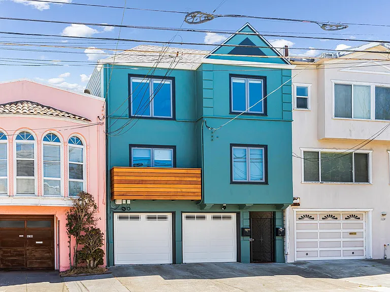 Luxury 2-unit condo in the Sunset