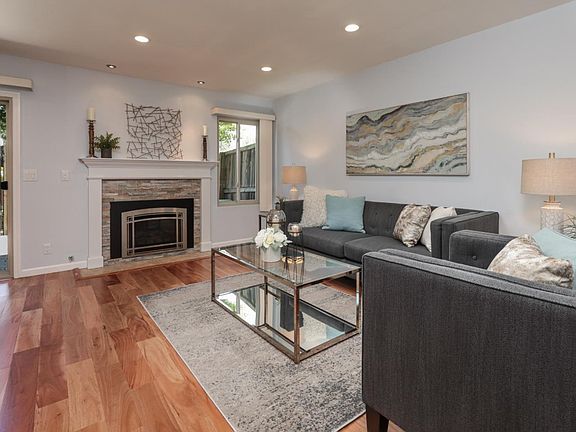2nd image of 10156 Camberley Ln