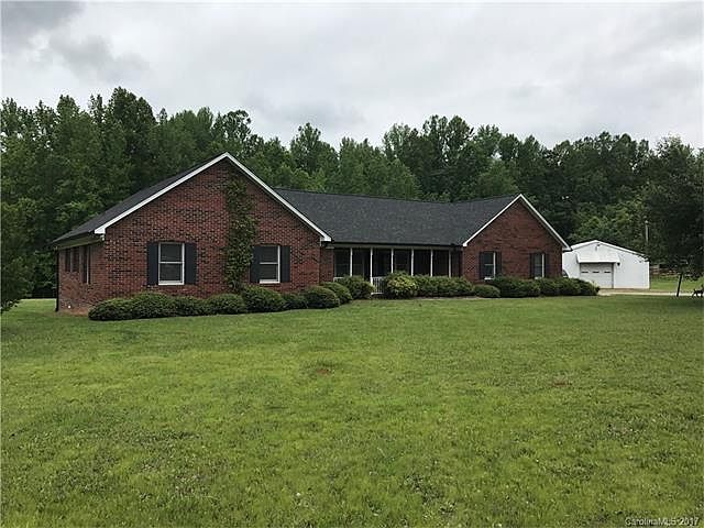 1st image of 134 Roy Lee Dr