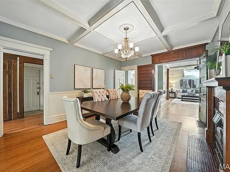 6109 McPherson Ave — Photo 3