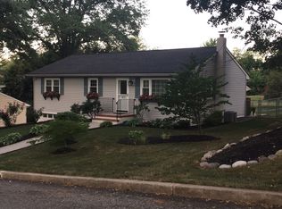 807 Brooklyn Ave, Raritan, NJ 08869